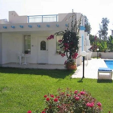 Philippos Paphos Villas - Villa 3 Εξωτερικό φωτογραφία