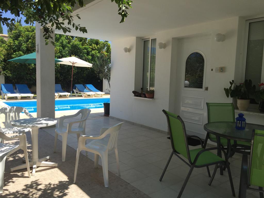 Philippos Paphos Villas - Villa 3 Εξωτερικό φωτογραφία