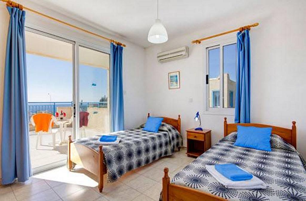 Philippos Paphos Villas - Villa 3 Εξωτερικό φωτογραφία