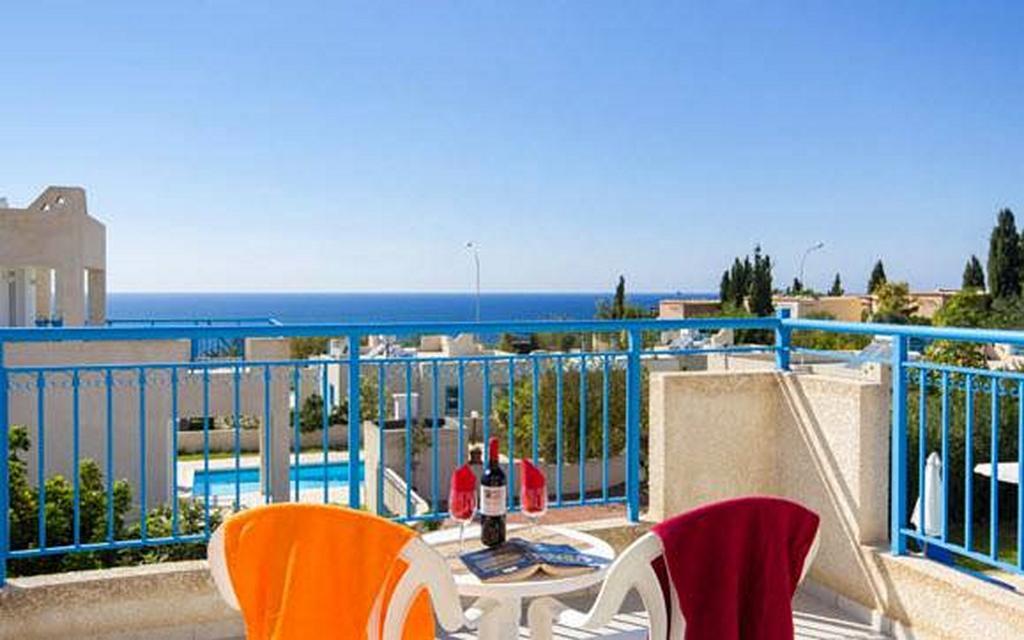 Philippos Paphos Villas - Villa 3 Εξωτερικό φωτογραφία