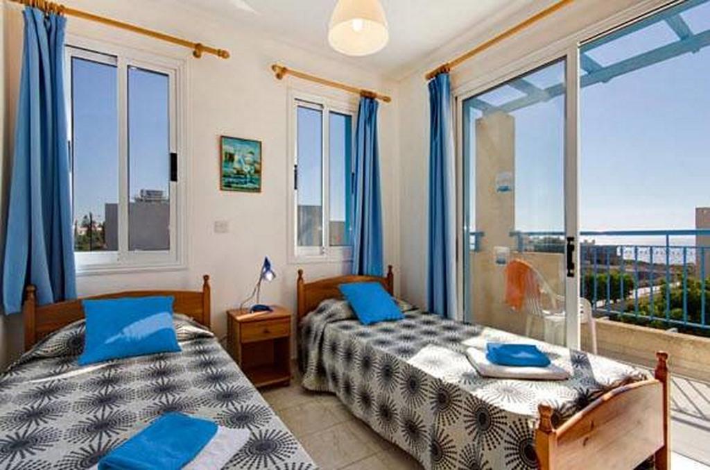 Philippos Paphos Villas - Villa 3 Εξωτερικό φωτογραφία