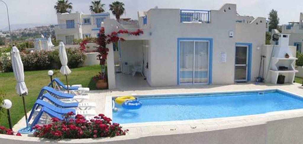 Philippos Paphos Villas - Villa 3 Εξωτερικό φωτογραφία